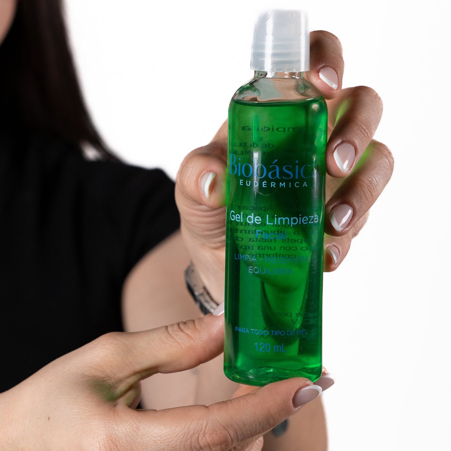 Gel de limpieza facial
